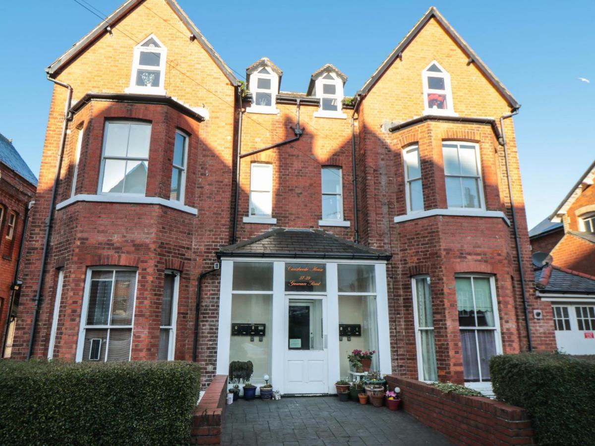 Carisbrooke House, Apartment 6 Scarborough Exterior photo